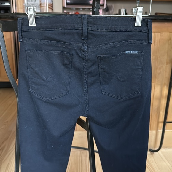 Hudson Black Low Rise Krista Ankle Skinny Stretch Jeans w/ Raw Hem. Size 26 - Picture 7 of 14